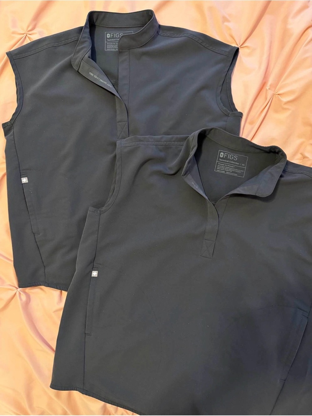 Figs - Women’s Rafaela Top - XS Charcoal Color. READ DESCRIPTION!!